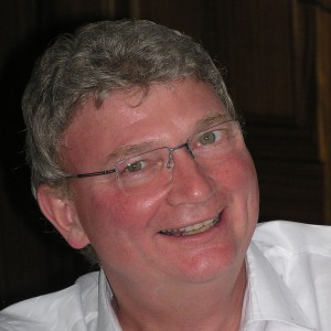 Dr. Rolf Vollmer